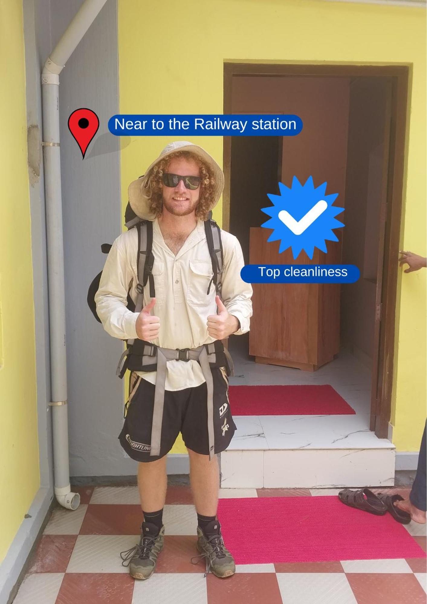 Hostel Gandhi Thiruvananthapuram Zewnętrze zdjęcie